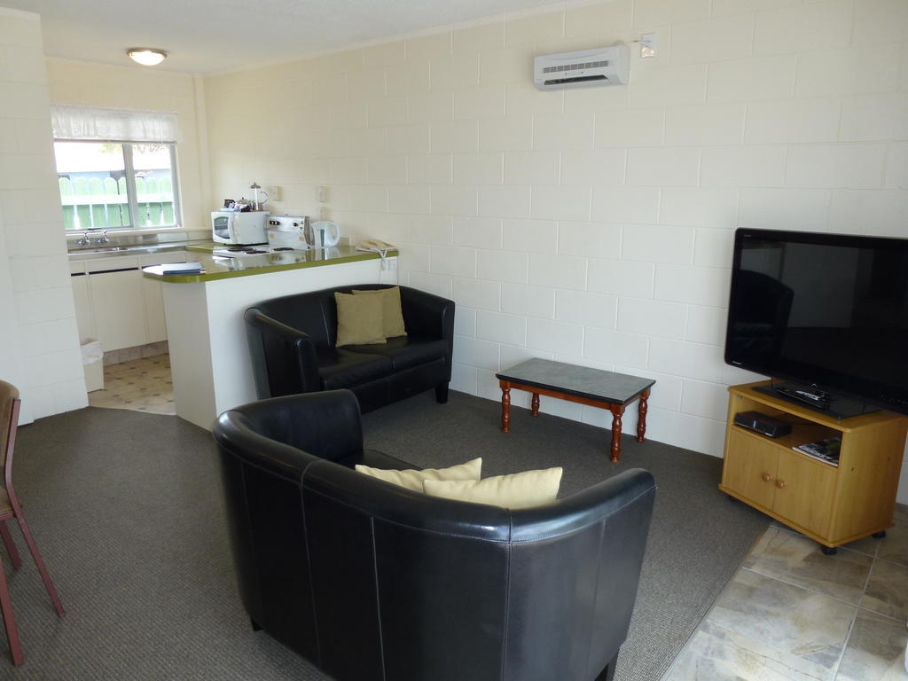 Mana-Nui Motel Whitianga Zimmer foto