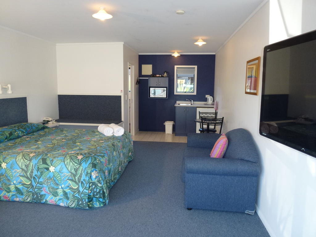 Mana-Nui Motel Whitianga Zimmer foto